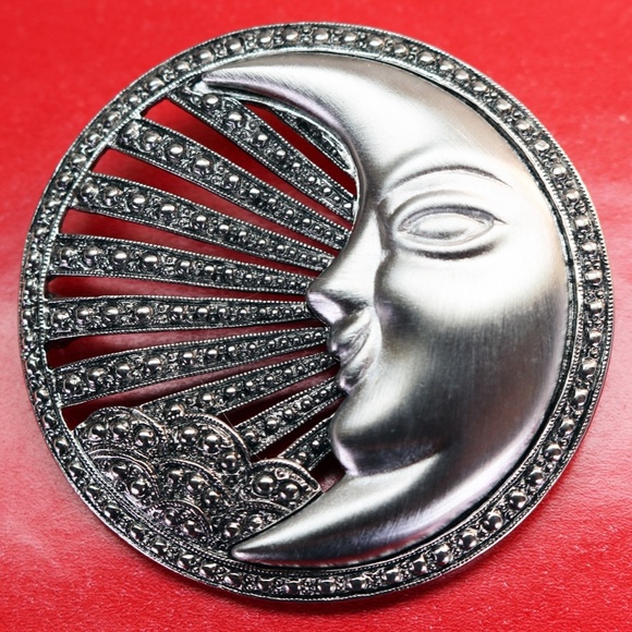 Tona Crescent Moon in Marcasite & Brushed Silver - Picture 4 of 13